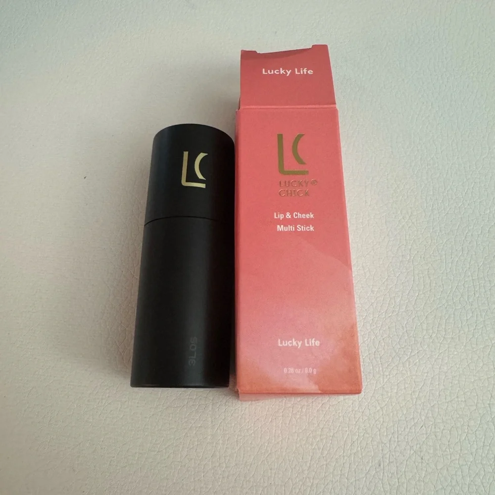 Lucky Chick lip & cheek multi stick